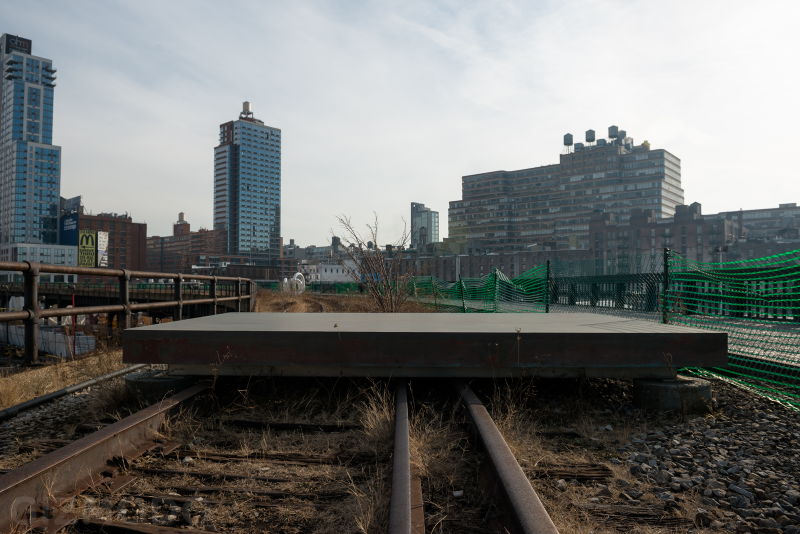 Illustration for article titled Tour the Hidden Art Gallery on the High Line's Last Unfinished Stretch